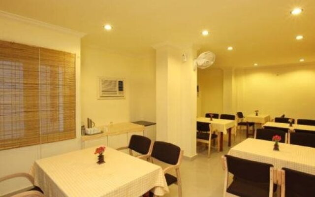 Manakkil Tourist Home