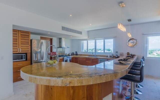 Isla 33 - 4 Bedroom PH #1304