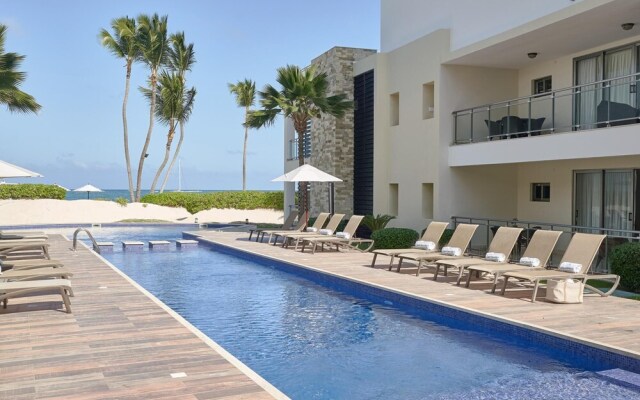 Beachfront Condo w Sea View Ah-201 Costa Atlantica