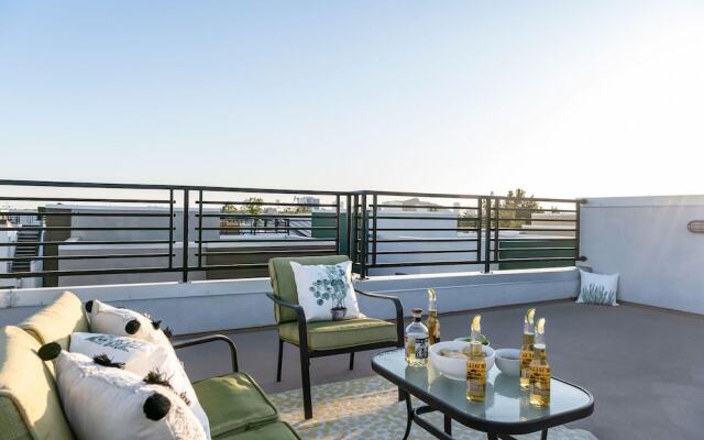 The Newport by Avantstay