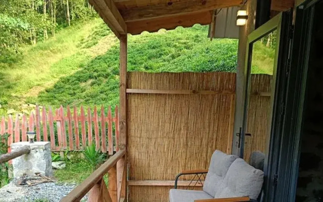 Eça Bungalov
