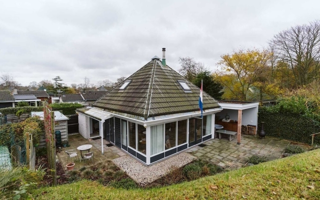 Attractive Holiday Home With Heated Terrace