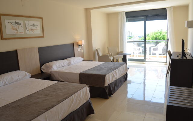 Hotel Adaria Vera