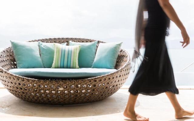 Villa Manta Samui - Your Private Waterfront Oasis