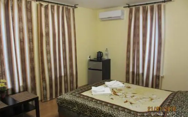 Гостевой Дом Варшавский 