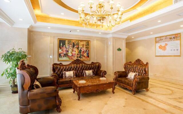 Vienna Hotel Huizhou Dahuxi