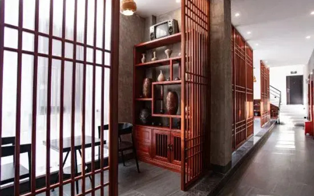Jianshui Yichao Inn