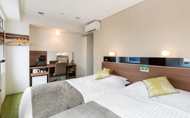 Super Hotel Premier Hakata Station