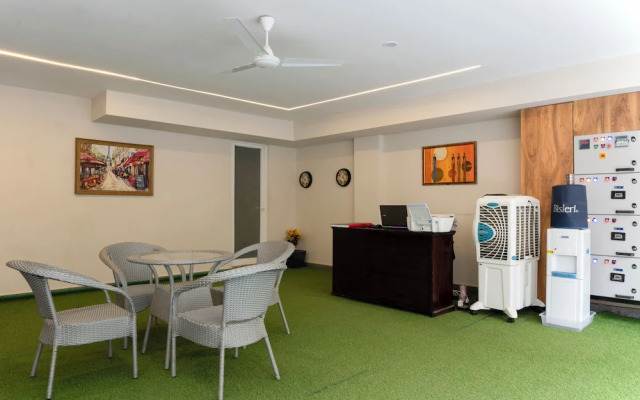 The Lodgers Luxury1BHK Service Apartment