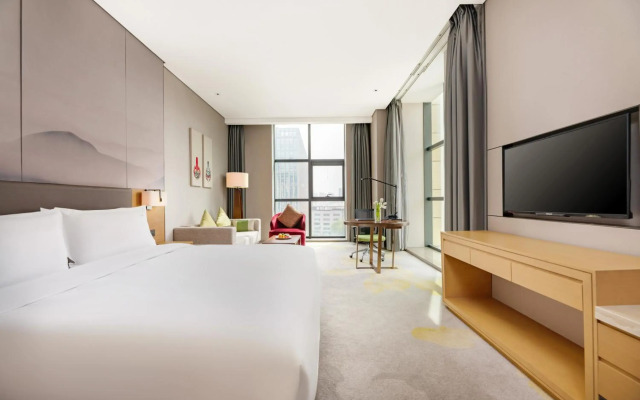 Holiday Inn Baoji Central