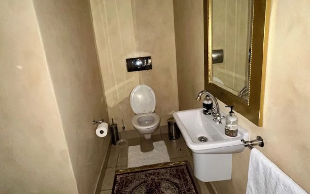 KMG Apartments x Michelangelo Towers 0705