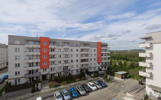 Spacious Apartment Krakow by Renters