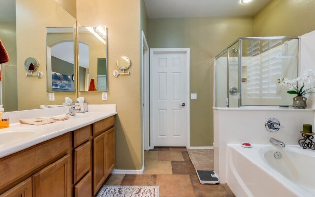 Pointsettia - 4 Br Home