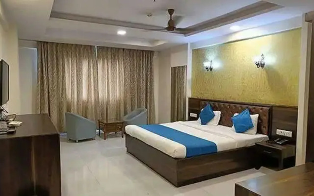 Fabhotel Shivam I
