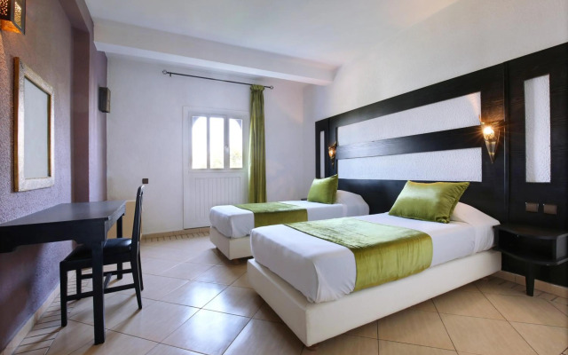 Anezi Tower Hotel