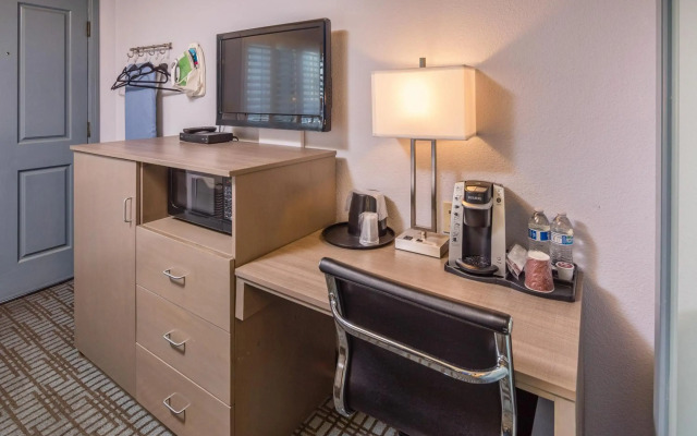 Silicon Valley Inn