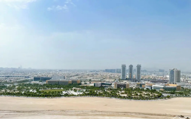 Urban Escape Studio Pool, Gym & Stylish Living