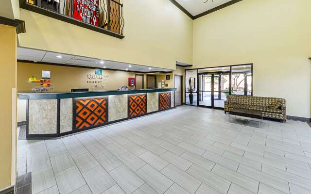 Quality Inn & Suites