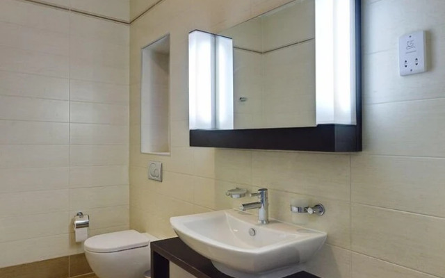 Waterfront LUX APT inc Pool, Sliema Upmarket Area