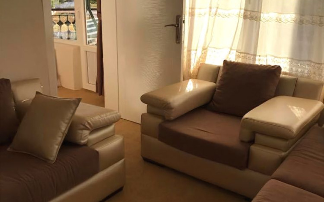 Cendik Motel
