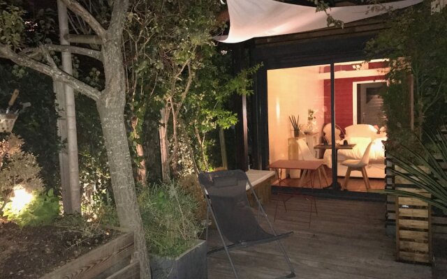 Urbanhouse Cocoon Studio