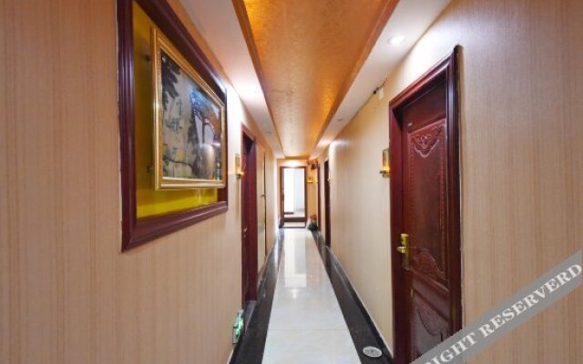 Yixin Business Hotel