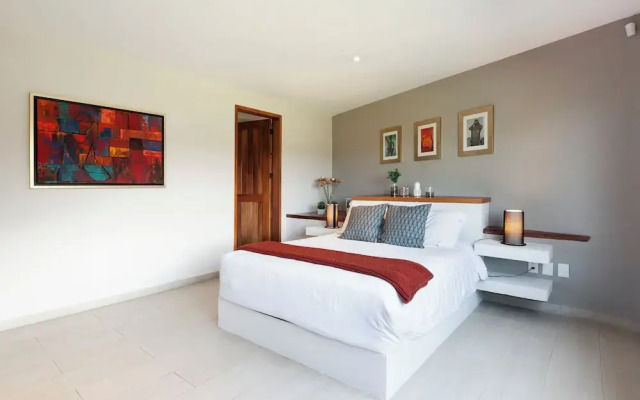 Villa Camila Unmatched Lake Views