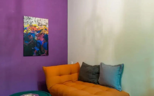 Bright & Stylish Studio In The Heart Of Tbilisi