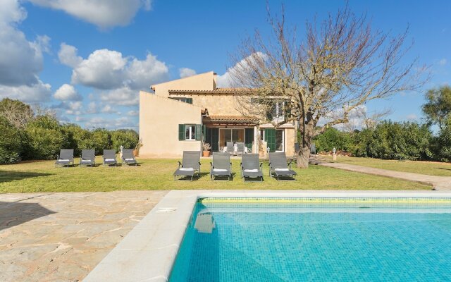 Close Es Trenc Beach Villa with Pool