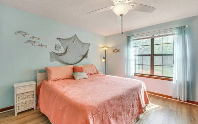 Private Pool & Patio: Niceville Family Home