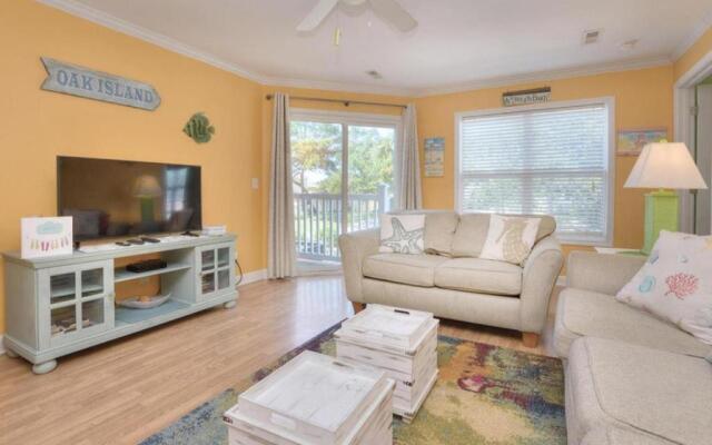 Ocean Walk 8102- Jus' Beachy