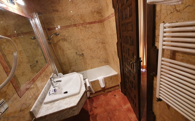Hotel Coso Viejo