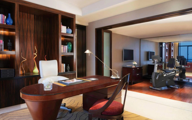 The Portman Ritz-Carlton, Shanghai