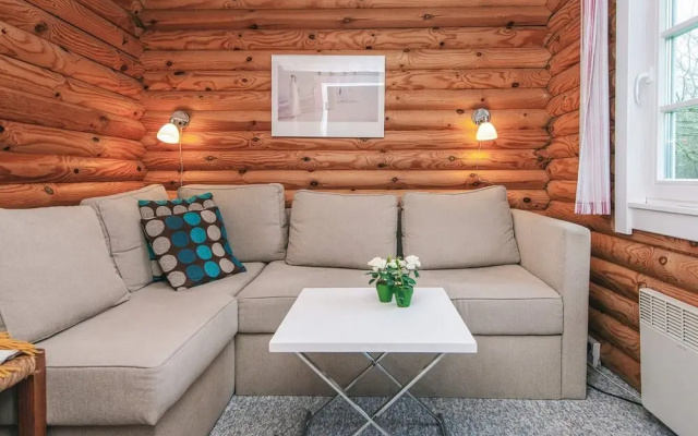 6 Person Holiday Home in Hovborg