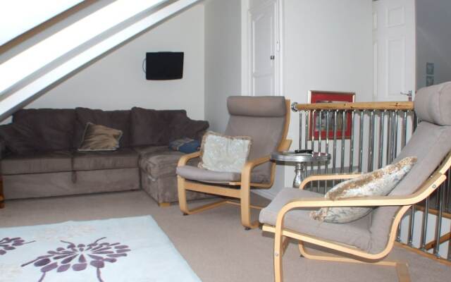 Tides Reach Guest House
