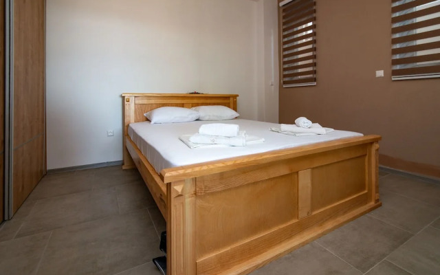 Sunset Bay Apartments