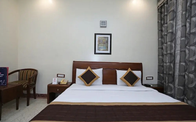 Hotel Sun City by OYO