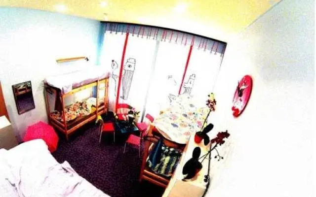 Backpackers Republic