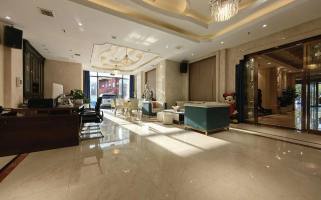 Hanzhong Rongjia International Hotel (Hanjiang Wetland Park Store)