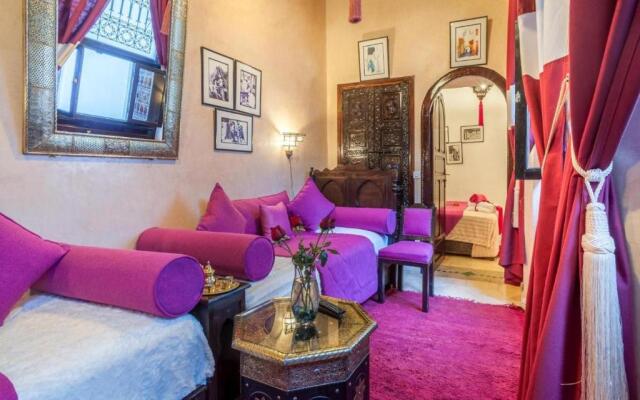 Room in BB - Riad Anabel - Rose Suite