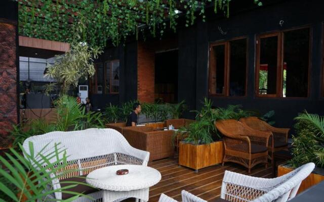 The Cakala Residence