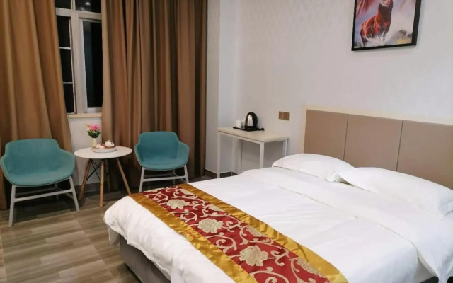Deyuanchun Hotel