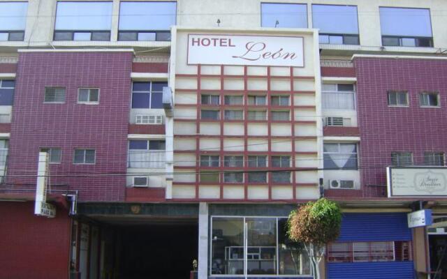 Hotel Leon