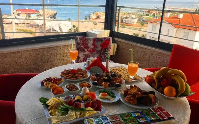 Grand Karot Otel