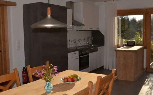 Holiday Apartment Alpengluhen