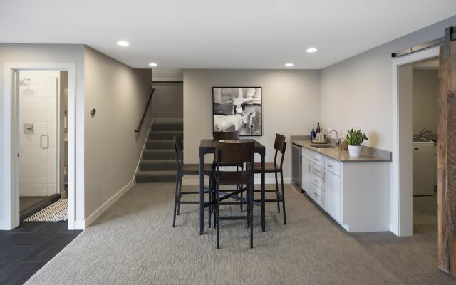 Lakefront Luxury