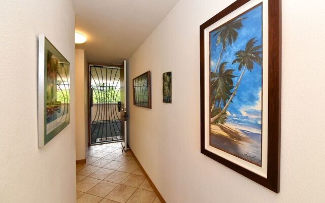 Kahana Reef 303 by RedAwning