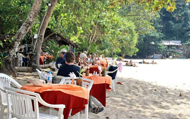 Koh Mook Charlie Beach Resort & Hotel