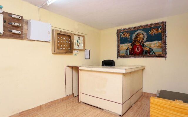 OYO 24221 Daneys Guest House