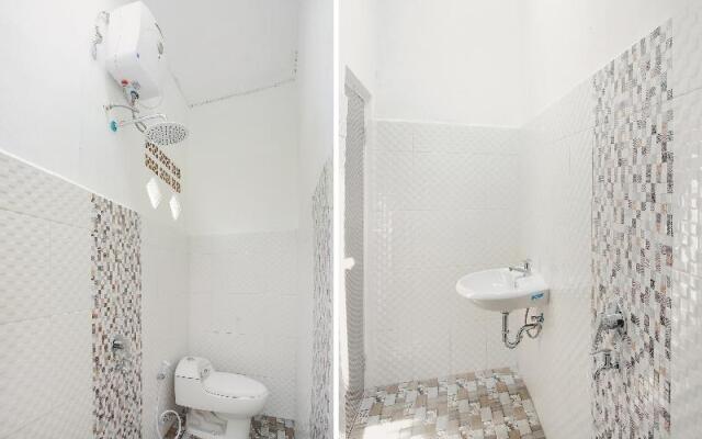 Wisma Bambu Syariah by  OYO Rooms